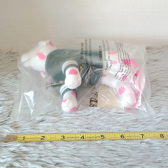 BNIP Victoria's Secret Pink NFL Philadelphia Eagles Collectible Dog - Picture 7 of 7